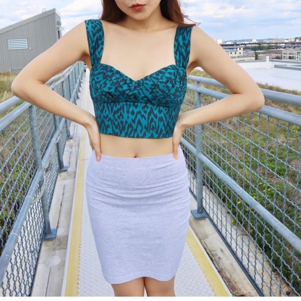Aritizia Wilfred rhapsody top in teal & black